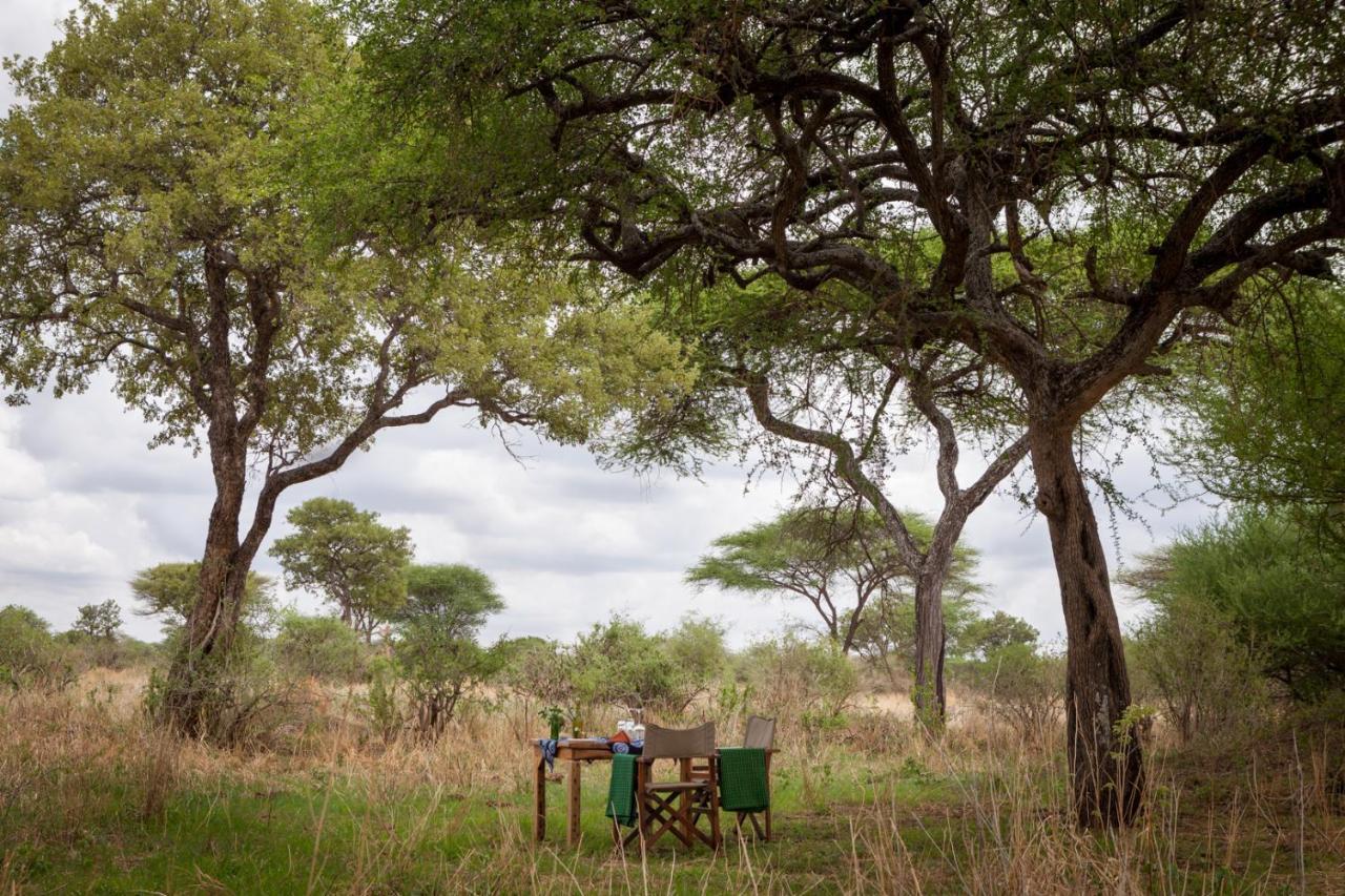Baobab Tented Camp Kwa Kuchinia Bagian luar foto